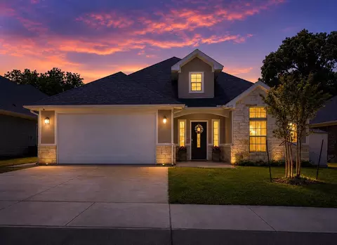 612 N Frisco Rd, Sherman, TX 75090