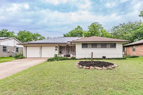 327 Harman St, Duncanville, TX 75116
