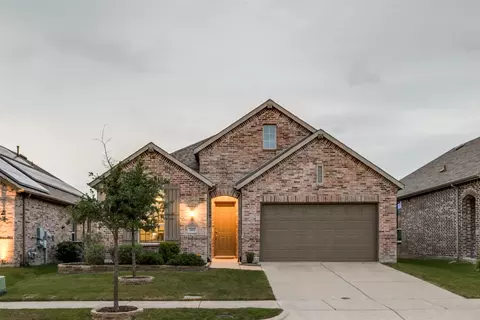 2453 San Marcos Dr, Forney, TX 75126