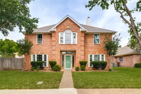 913 Bridgewater Ln, Mesquite, TX 75181