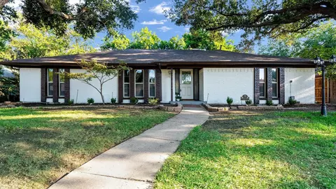 2416 Kimberly Ln, Plano, TX 75075