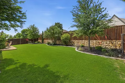 Exterior - 6500 Dolan Falls Dr, Argyle, TX 76226 photo 6 of 8