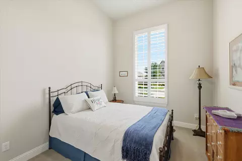 Bedroom - 6500 Dolan Falls Dr, Argyle, TX 76226 photo 1 of 4