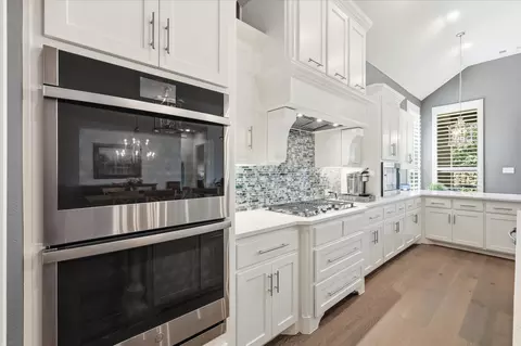 Kitchen - 6500 Dolan Falls Dr, Argyle, TX 76226 photo 3 of 3