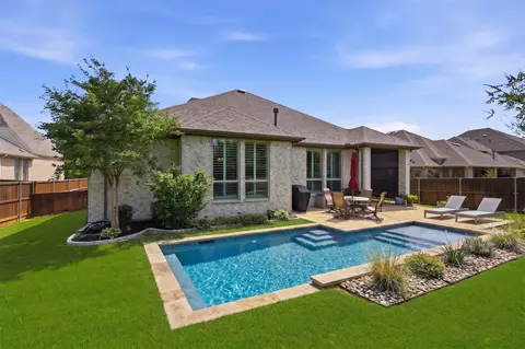 Exterior - 6500 Dolan Falls Dr, Argyle, TX 76226 photo 3 of 8