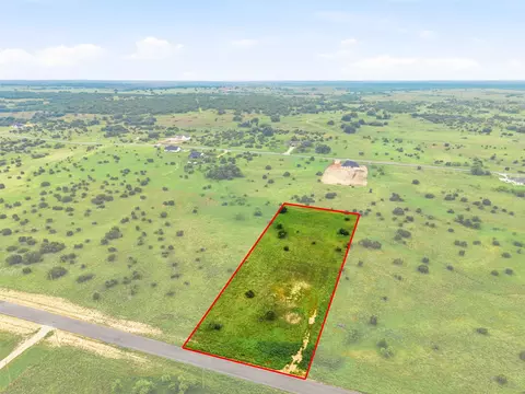 502 Hollow Dr, Lipan, TX 76048