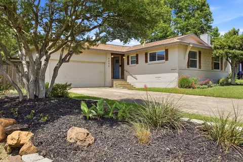 9005 Clearwater Dr, Dallas, TX 75243