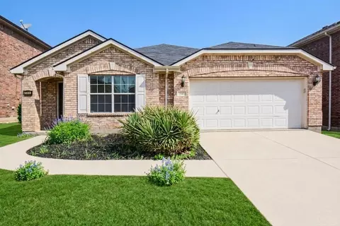 505 Creekside Dr, Princeton, TX 75407