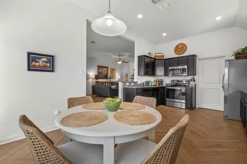 Dining - 10708 Berwyn Dr, Waco, TX 76708 photo 6 of 6