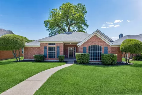 2117 Oak Bend Ln, Garland, TX 75040