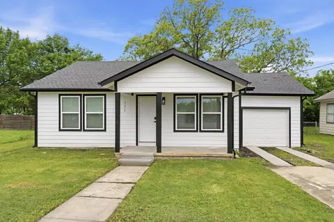 111 S 5th St, Sanger, TX 76266