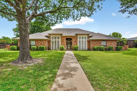 1714 Sparta Dr, Duncanville, TX 75137