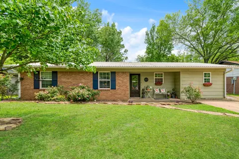 1975 Brown Ave, Paris, TX 75460