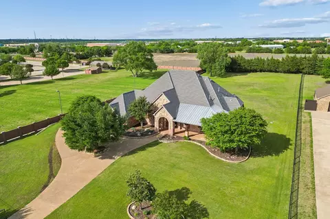 271 Dennis Bailey Ln, Heath, TX 75032