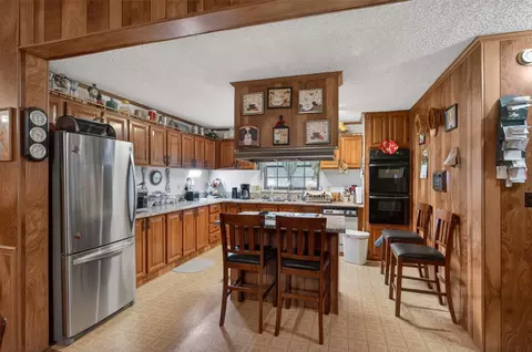 Kitchen - 306 Lesa Ln, Stonewall, LA 71078 photo 1 of 4
