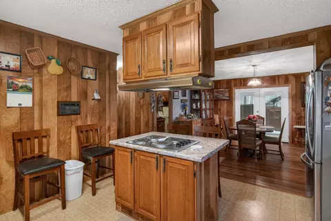 Kitchen - 306 Lesa Ln, Stonewall, LA 71078 photo 4 of 4