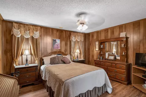 Bedroom - 306 Lesa Ln, Stonewall, LA 71078 photo 3 of 4