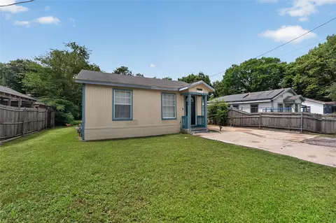 8914 Cardella Ave, Dallas, TX 75217