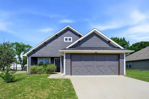 103 Clover Cir, Weatherford, TX 76086