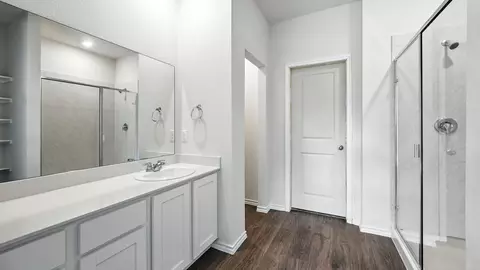 Entry Way - 122 Pheasant Run, Terrell, TX 75160 photo 1 of 4