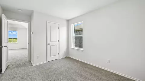 Bedroom - 122 Pheasant Run, Terrell, TX 75160 photo 6 of 12