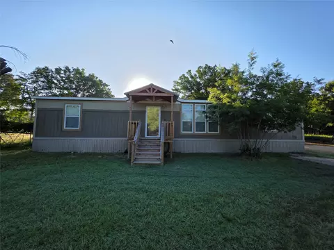 265 Richard Ln, Azle, TX 76020