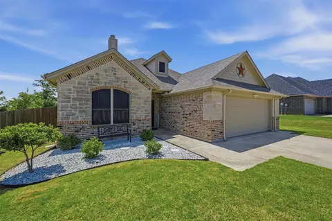 714 Mary Lee Ln, Collinsville, TX 76233