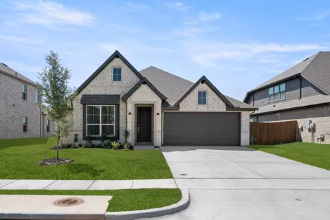 1104 Birchwood Dr, Crowley, TX 76036
