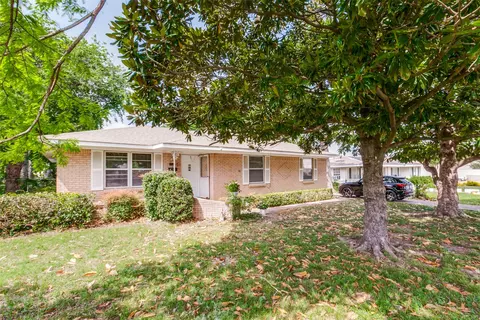 325 Hillside Ave, Richardson, TX 75081