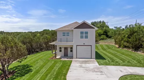 4470 Skyline Dr, Bluff Dale, TX 76433