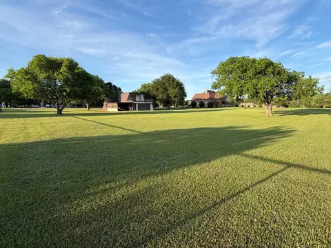 Exterior - 221 Timberview Ct, Argyle, TX 76226 photo 3 of 9