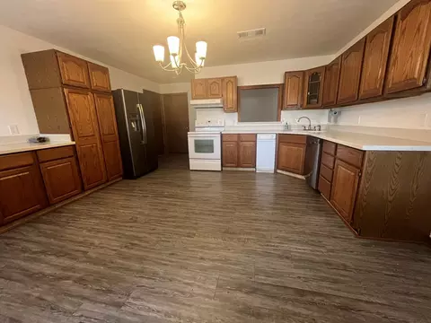 Kitchen - 221 Timberview Ct, Argyle, TX 76226 photo 3 of 3