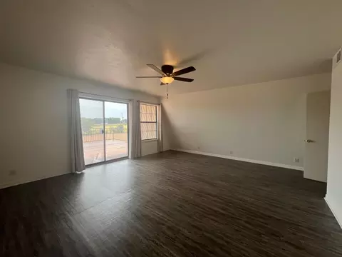 Living - 221 Timberview Ct, Argyle, TX 76226 photo 4 of 6
