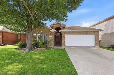 2809 Bull Shoals Dr, Fort Worth, TX 76131