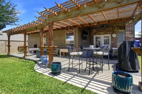 12641 Diamond Peak Dr, Fort Worth, TX 76177