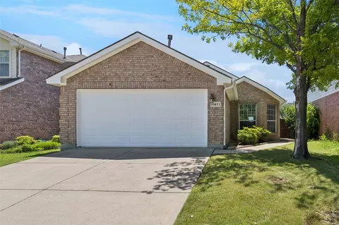 11671 Cottontail Dr, Fort Worth, TX 76244