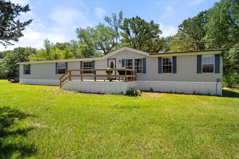 200 Private Road 5828, Fruitvale, TX 75127