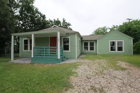 102 San Saba Ave, Benbrook, TX 76126