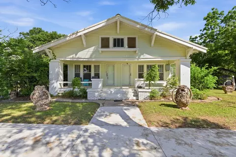 817 W Long St, Stephenville, TX 76401