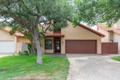 13 Tamarisk Cir, Abilene, TX 79606