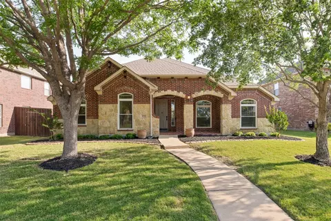 2752 Marshall Dr, Frisco, TX 75033