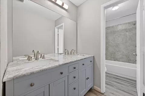 Bath - 3025 David Dr, Rowlett, TX 75088 photo 5 of 6