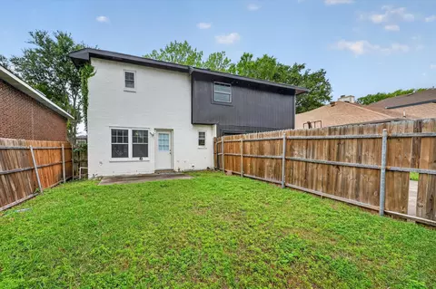 Exterior - 3025 David Dr, Rowlett, TX 75088 photo 2 of 4