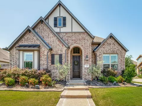 1400 Colorado Ruby Ct, Arlington, TX 76005
