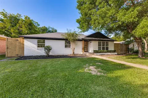 5610 Enchanted Ln, Dallas, TX 75227