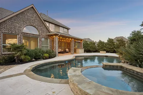 4989 Texoma Dr, Frisco, TX 75033