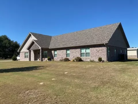 308 N Douglas, Bogata, TX 75417