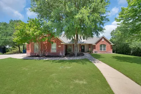402 Valley View Ct, Aledo, TX 76008