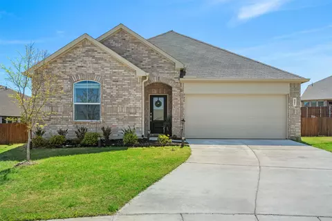 321 Sedalia Trl, Justin, TX 76247