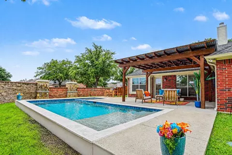 301 Cave River Dr, Murphy, TX 75094